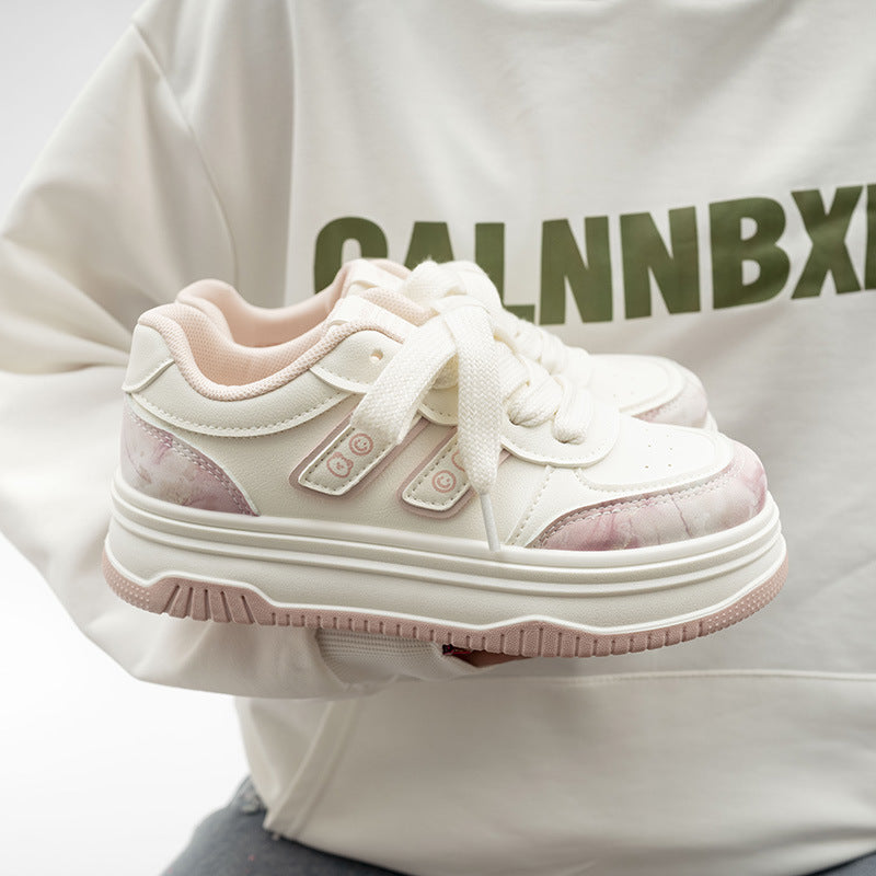 Damen Sportliche Sneakers mit verspielt floralem Design und gepolsterter Sohle