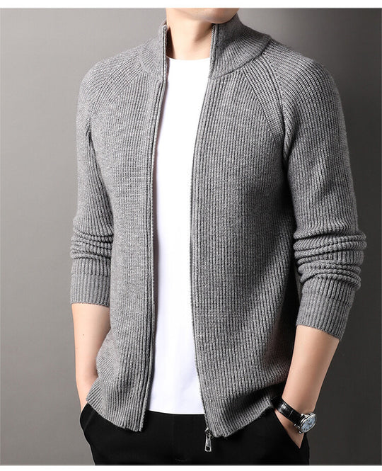 Herren Strickjacke mit hohem Kragen und unauffälligem Reißverschluss R&B