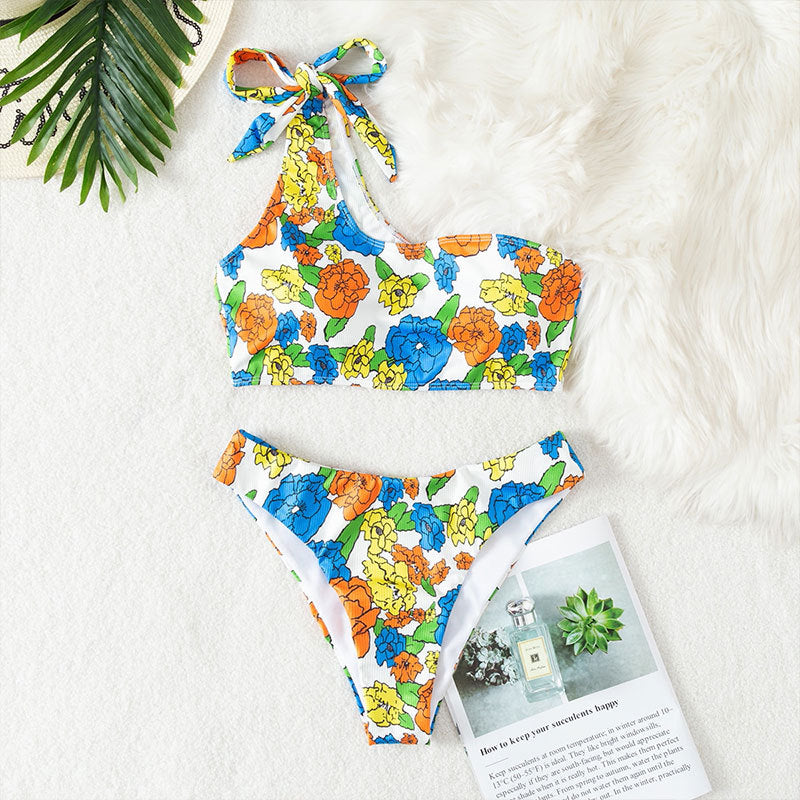 Damen asymmetrischer Bikini mit floralem Design