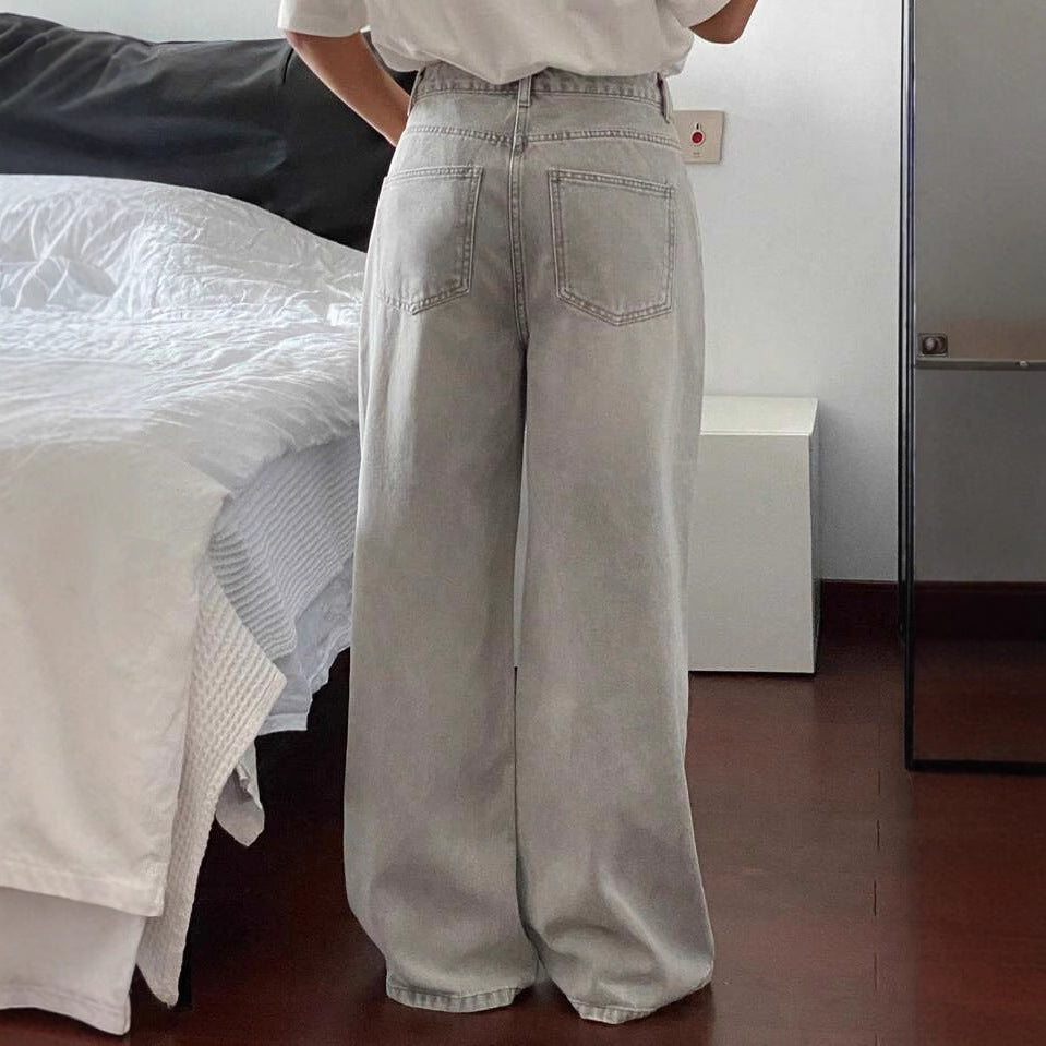 Damen Weite High-Waist Jeans im angesagten Relaxed-Fit-Stil mit filigranen Waschungen R&B