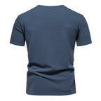 Herren Kurzarm T-Shirt mit modernem V-Ausschnitt und atmungsaktiver Struktur
