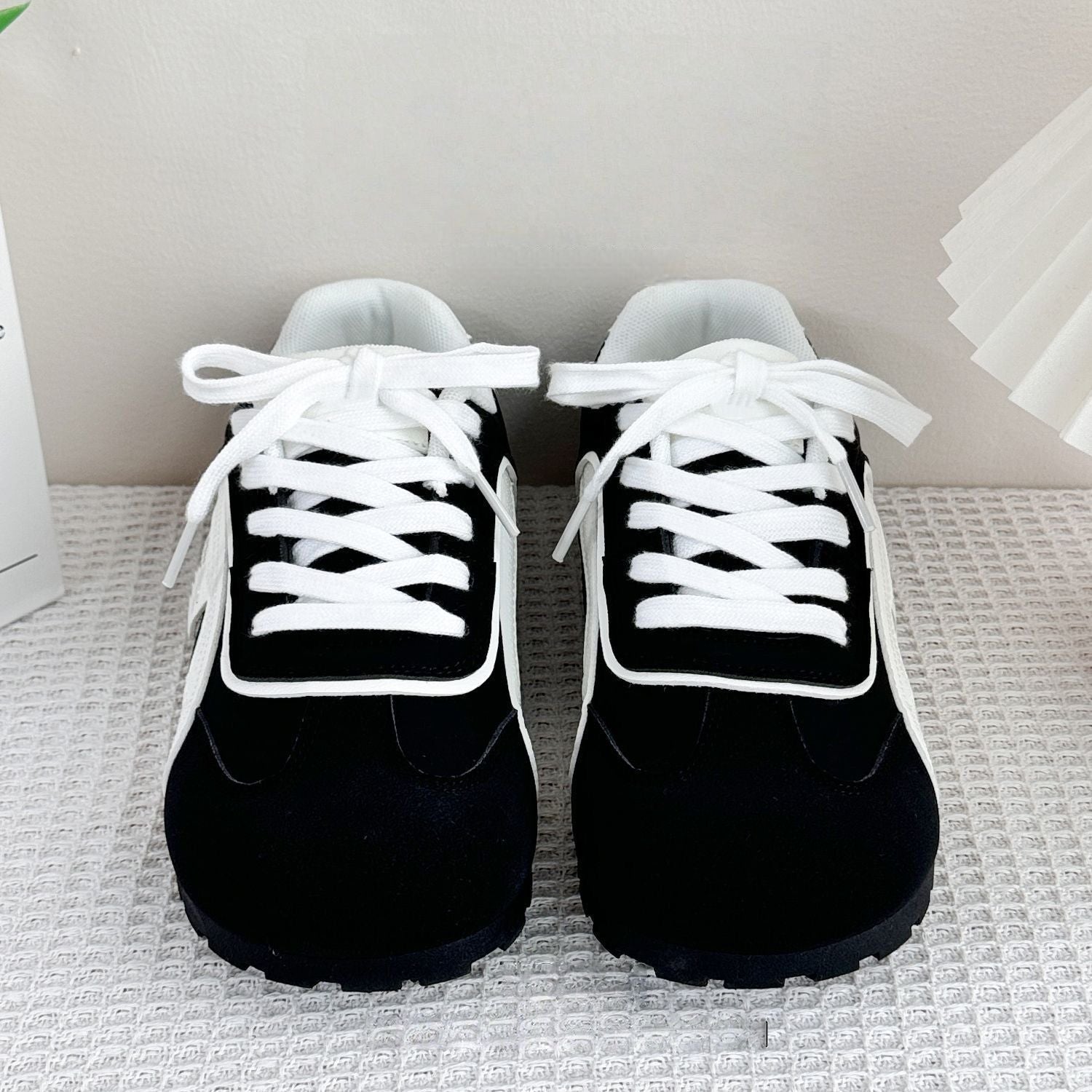 Damen Sportliche Freizeitsneaker mit atmungsaktiver Mesh-Oberfläche und dämpfender Sohle