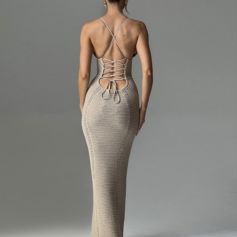 Damen Häkel-Maxikleid mit tiefem V-Ausschnitt und figurbetontem Schnitt R&B