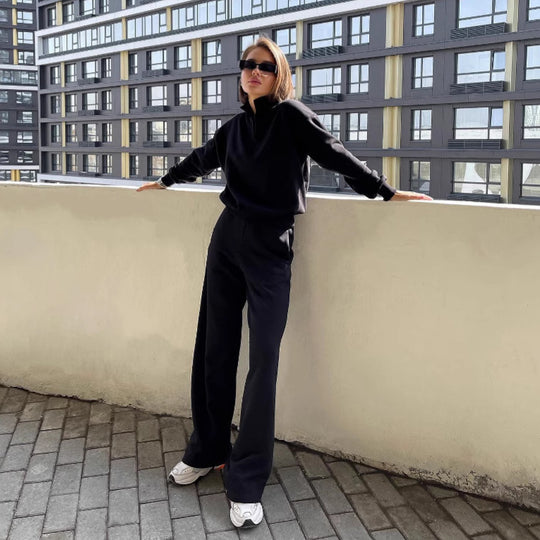 Damen modischer Sweatshirt mit V-Ausschnitt und optimierter Passform R&B