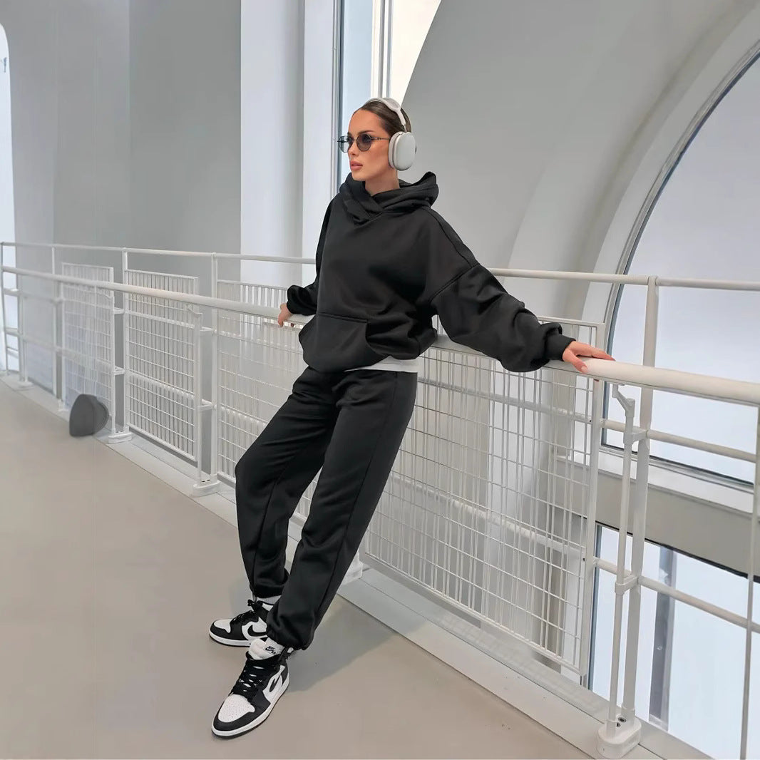 Damen gemütlicher Oversized Hoodie mit intuitivem Kordelzug und passender Jogginghose R&B
