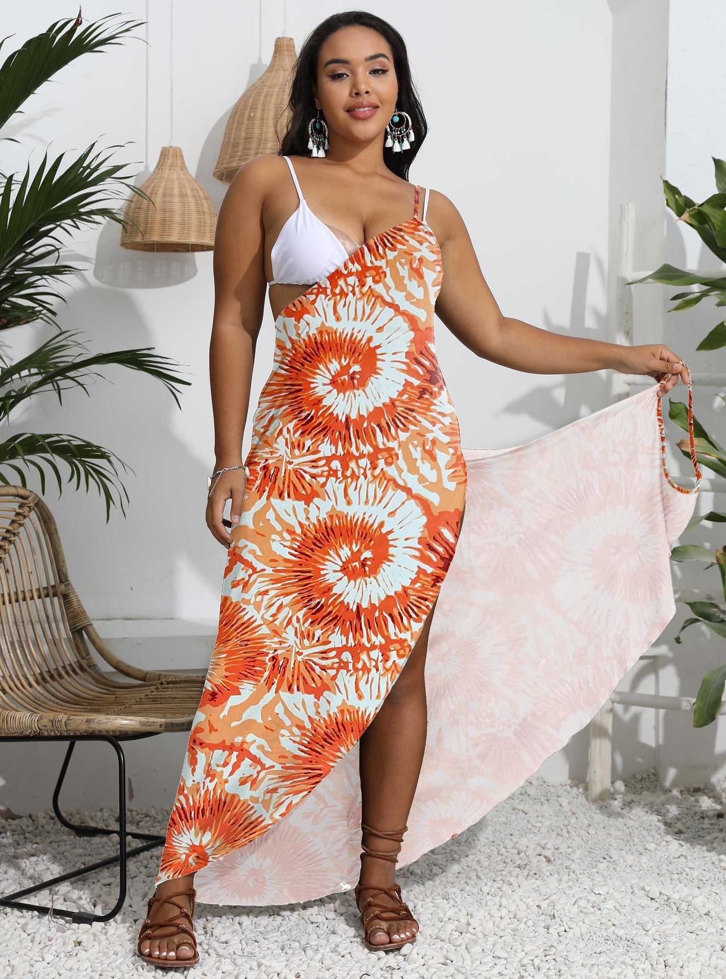 Damen Maxikleid mit asymmetrischem Saum und blumigem Muster R&B