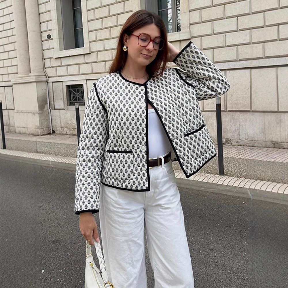 Damen gesteppte Jacke mit elegantem Muster und praktischem Taschen-Design R&B