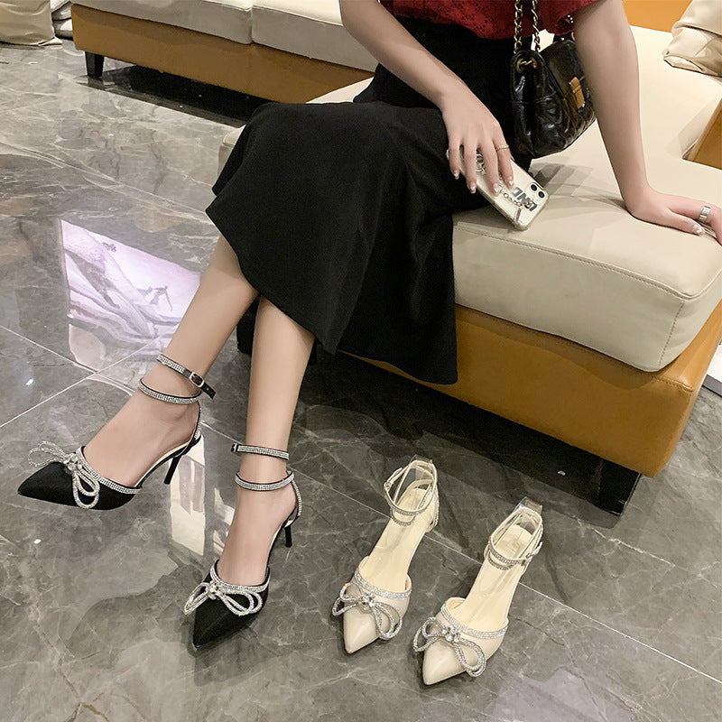 Damen nan spitze Riemchen-Pumps mit funkelnder Strass-Schleifenapplikation und verstellbarem Knöchelriemen R&B