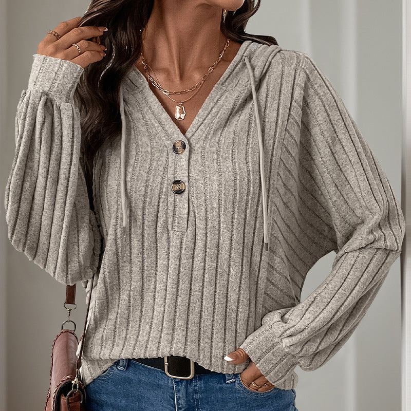 Damen Strickpullover mit Kapuze und Knopfdetail R&B