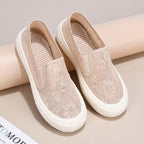 Damen Leichte Slip-On Sneakers mit atmungsaktivem Spitzendesign R&B
