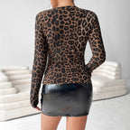 Damen nan figurbetonter Langarm-Body mit asymmetrischem Schulter-Cut-Out und Animalprint R&B