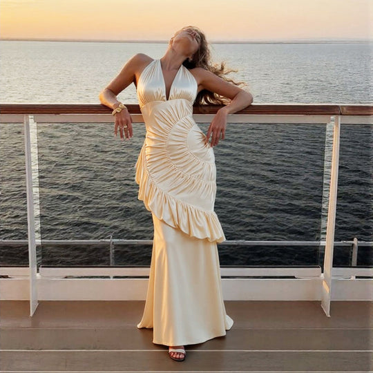 Damen Elegantes Maxikleid mit asymmetrischem Schnitt und raffinierten Drapierungen R&B