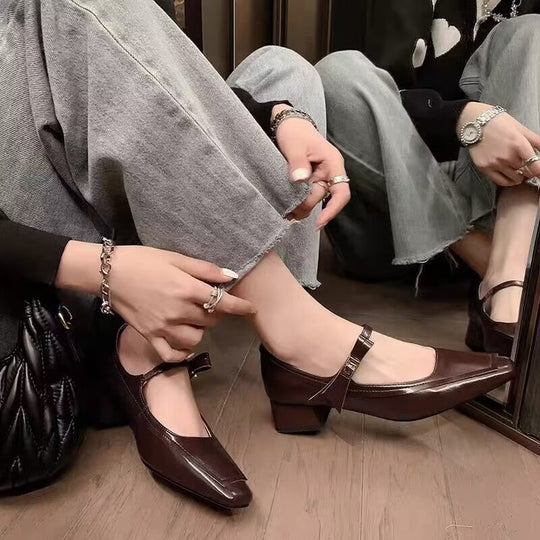 Damen elegante Slingpumps mit modischem Riemchen und komfortablem Blockabsatz R&B