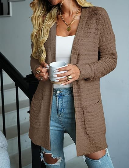 Damen Kuschelige Strickjacke mit Taschen und Struktur R&B