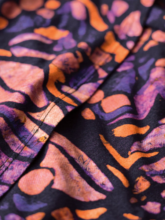 Damen Blusenkleid mit kunstvollem Muster und figurbetontem Schnitt R&B