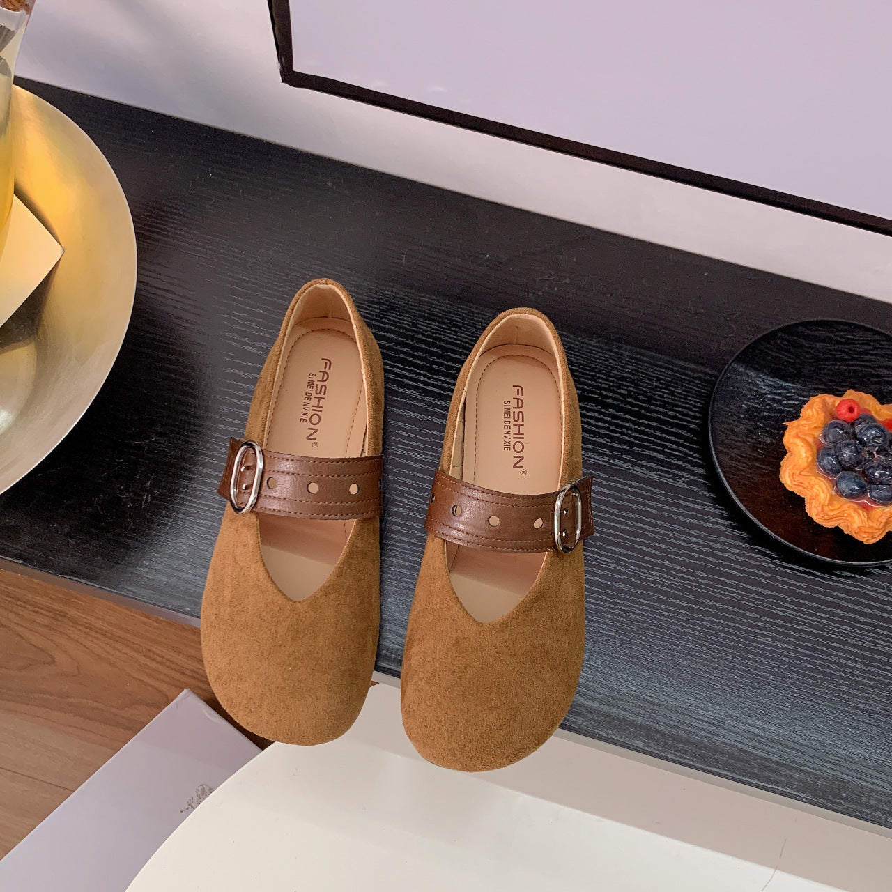 Damen Ballerinas mit dekorativem Riemen und komfortablem Fußbett R&B