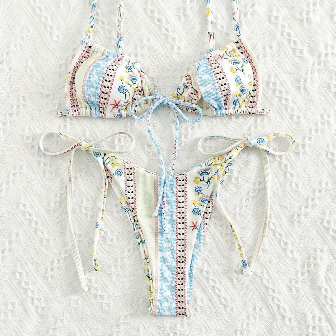Damen Triangel-Bikini mit verspieltem Design und verstellbaren Trägern R&B