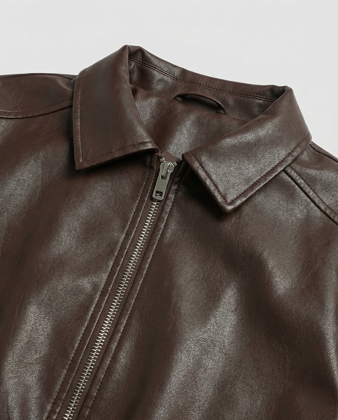 Damen kurz geschnittene Hemdjacke mit Kapuze, großen Pattentaschen und Kordelzugsaum R&B