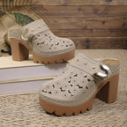 Damen Komfortable Clogs mit floraler Lochmusterung