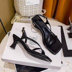 Damen elegante Slingback Sandalen mit designer Riemen und stilvollem Absatz