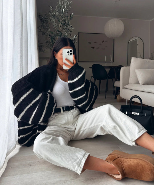 Damen Oversize Strickjacke mit gestreiftem Design und voluminösen Ärmeln R&B