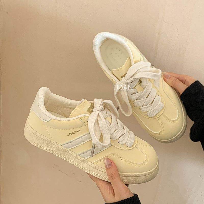 Damen Sportliche Sneakers mit atmungsaktiven Textil-Oberflächen und flexiblem Sohlenprofil
