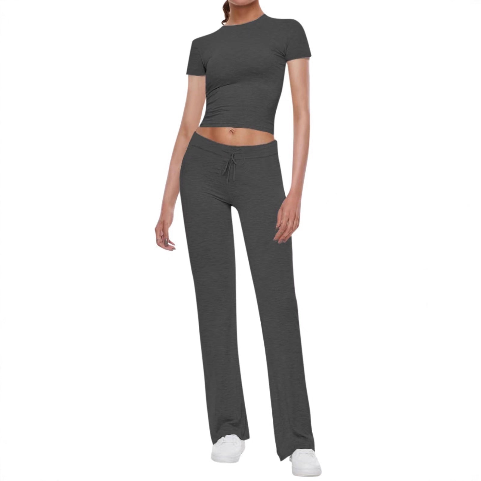 Damen Sportliches Set aus cropped Oberteil und weit geschnittenen Pants R&B