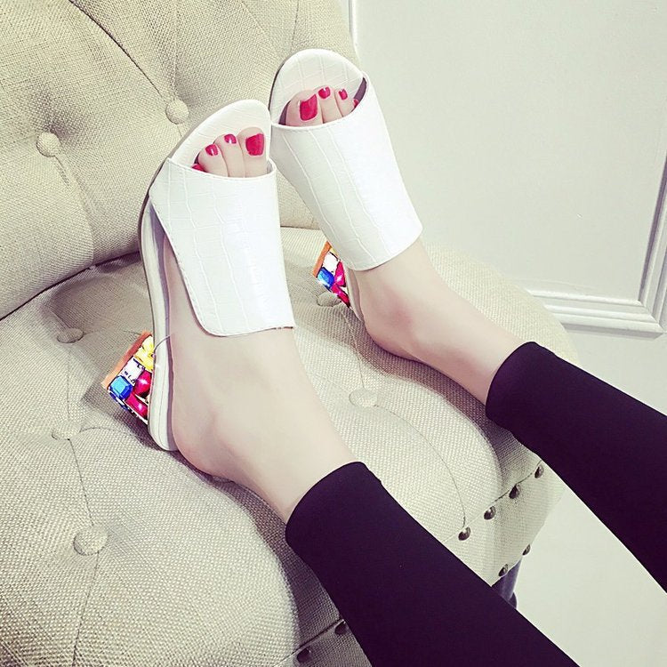 Damen Plateau-Pantolette mit modischem Riemendesign und buntem Blockabsatz R&B