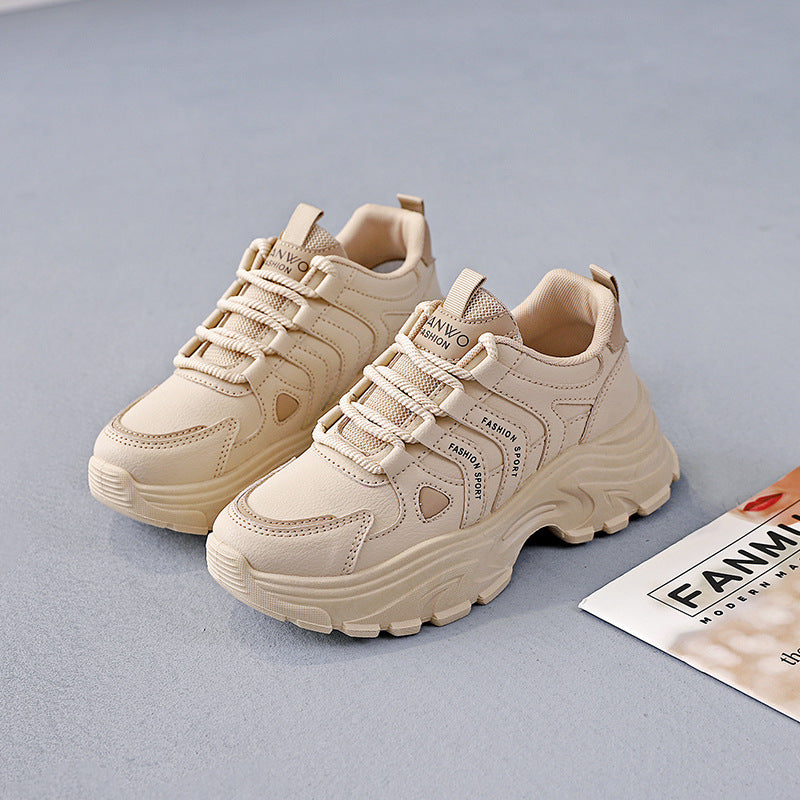 Damen modische Performance Sneaker mit dämpfendem Komfort und trendigem Design R&B