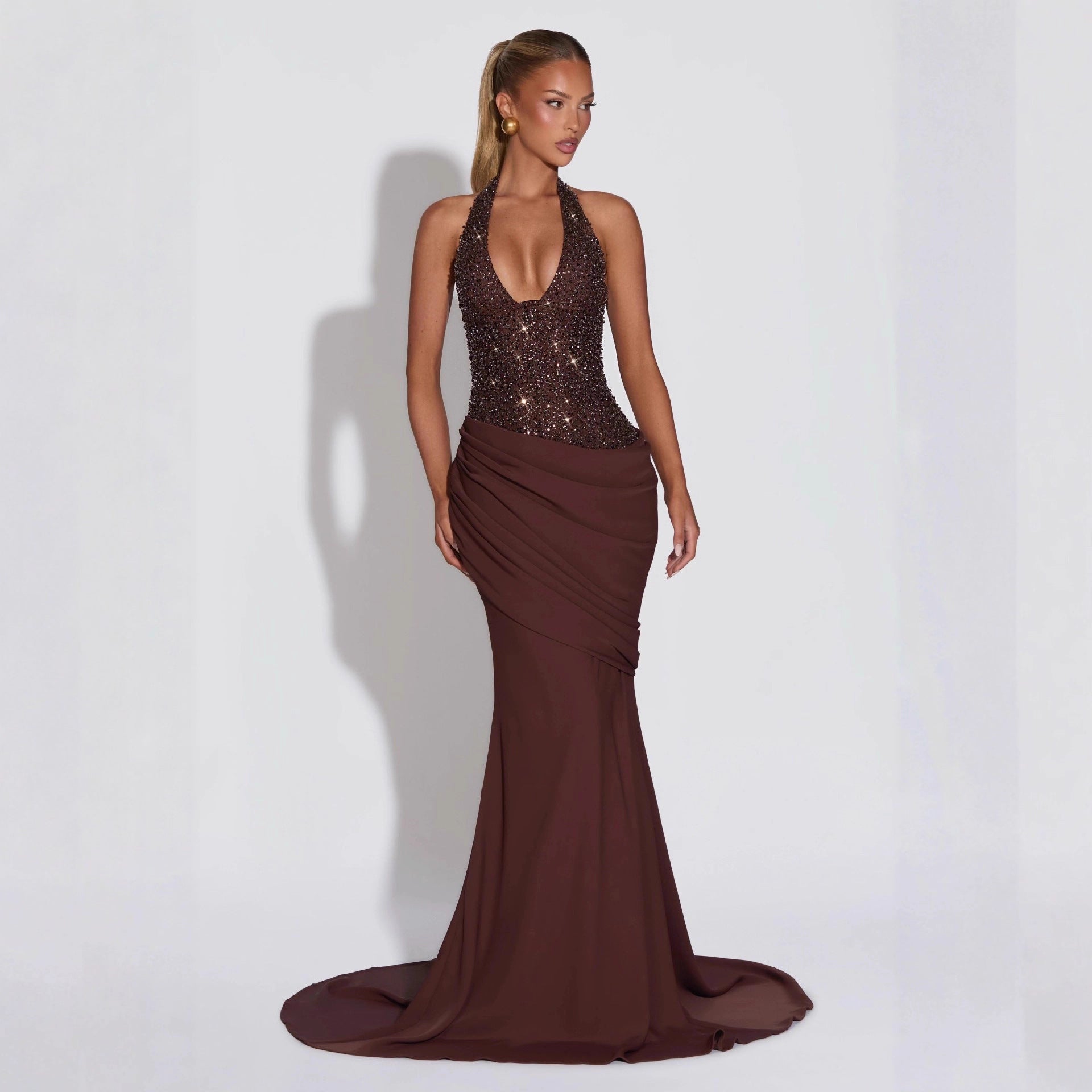 Damen Glamouröses Abendkleid mit tiefem V-Ausschnitt und dekorativen Pailletten