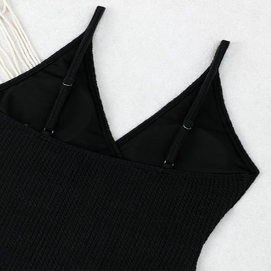 Damen Bademode mit elegantem Wellenmuster und Rüschenakzenten R&B