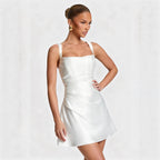 Damen Elegantes Cocktailkleid mit schickem Quadrat-Ausschnitt und fließendem Satin EB