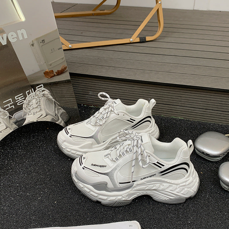 Damen Sportliche Laufschuhe mit atmungsaktivem Mesh-Obermaterial und robuster Profilsohle R&B