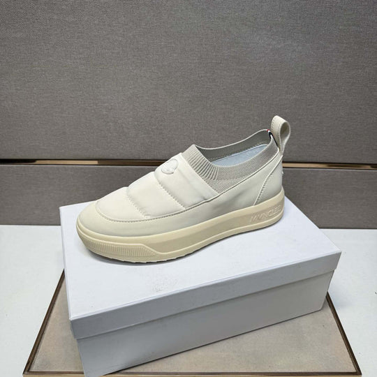 Damen Slip-On Sneaker mit komfortablem Fußbett und elastischem Einstieg R&B