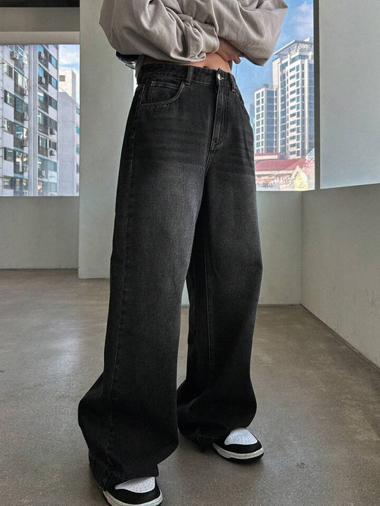 Damen Weite Jeanshose im modernem Schnitt mit elegantem Design R&B