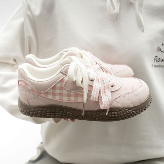 Damen Elegante und bequeme Sneakers mit innovativem Schnürsystem und atmungsaktiver Oberfläche R&B