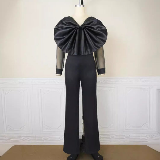 Damen eleganter Jumpsuit mit voluminösem Satinkragen und transparenten Ärmeln R&B