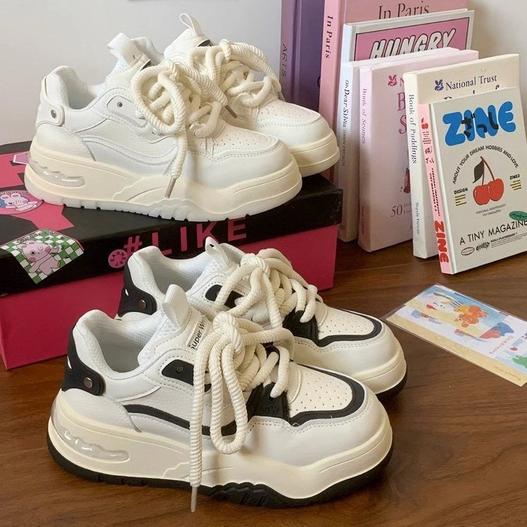 Damen Trendige Chunky Sneakers mit sportlichem Design