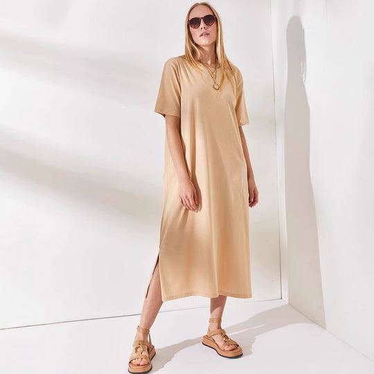 Damen schlichtes langärmliges Kleid mit seitlichen Schlitzen und komfortablem Schnitt R&B