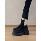 Damen plattformierte Sneaker mit eleganter Schnürung R&B
