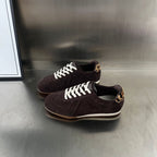 Damen Sportliche Sneakers mit modischem Wildleder-Obermaterial und einzigartigen Akzenten R&B