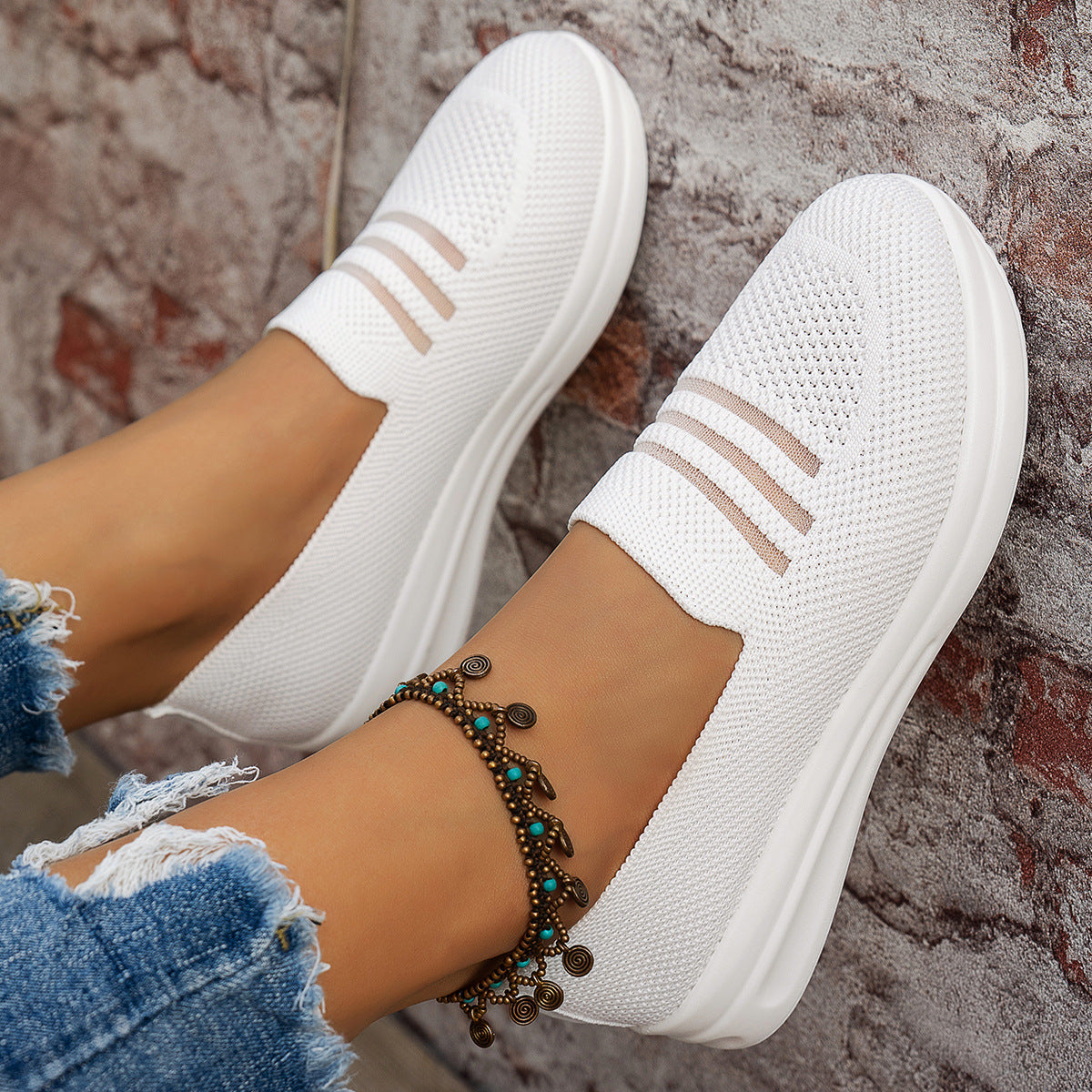 Damen Slip-On Sneakers mit flexiblem Obermaterial und rutschfester Sohle R&B
