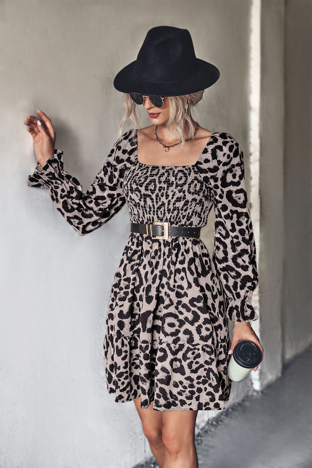 Damen Wickelkleid mit modernem Leopardenmuster und elastischem Taillenband R&B