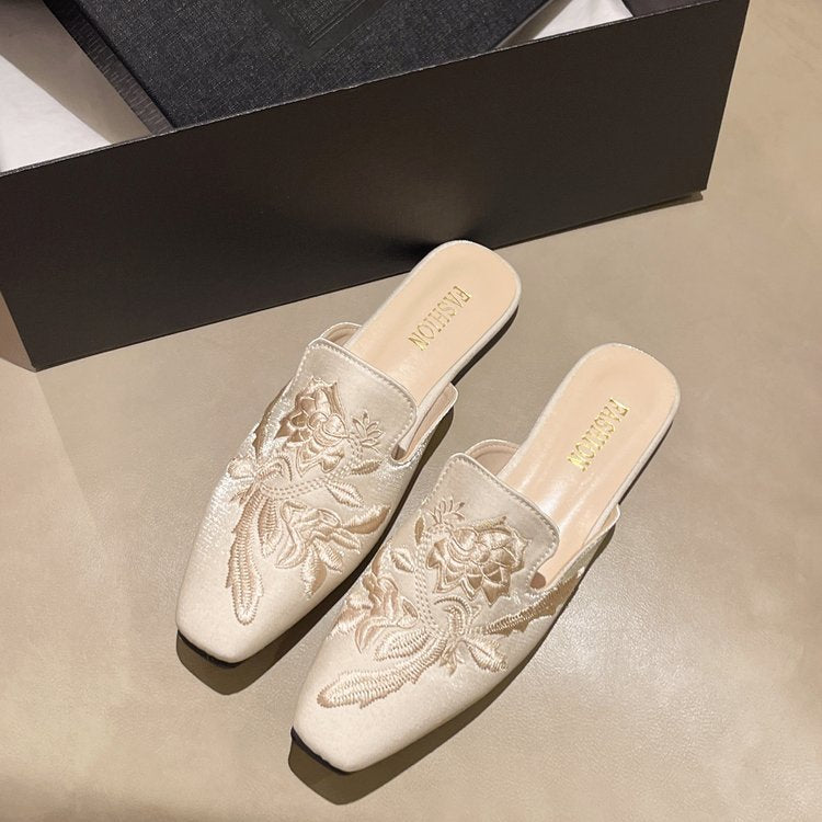 Damen elegante Mules mit floralen Stickereien R&B