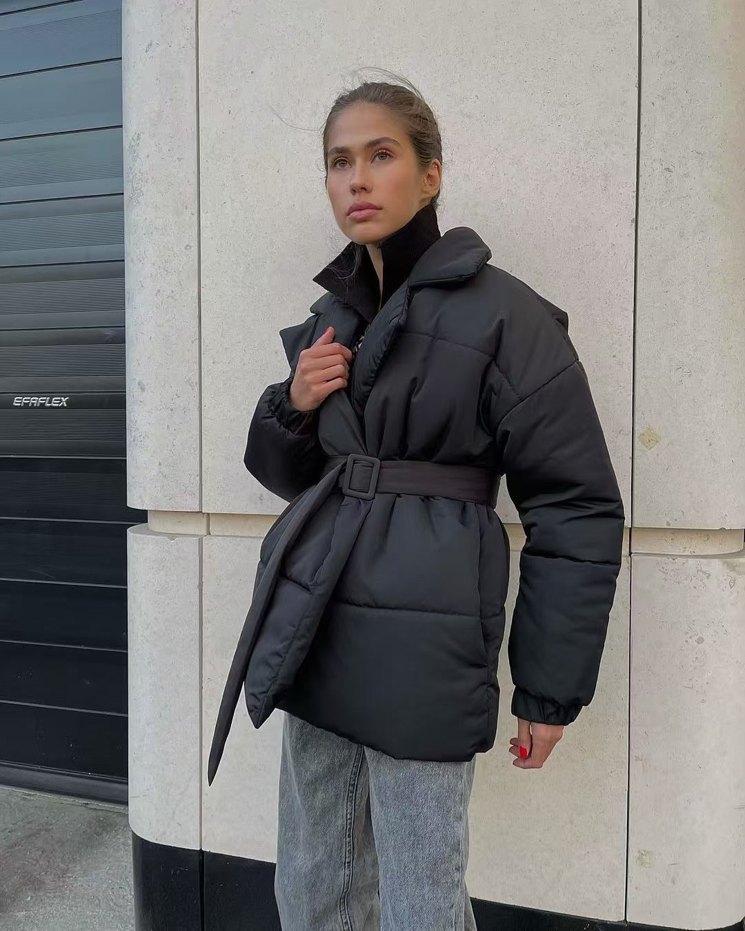 Damen eleganter gesteppter Mantel mit taillierbarem Gürtel R&B
