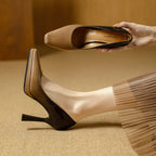 Damen Hochglanz Pumps mit quadratischem Zehenbereich und elegantem Konturdesign