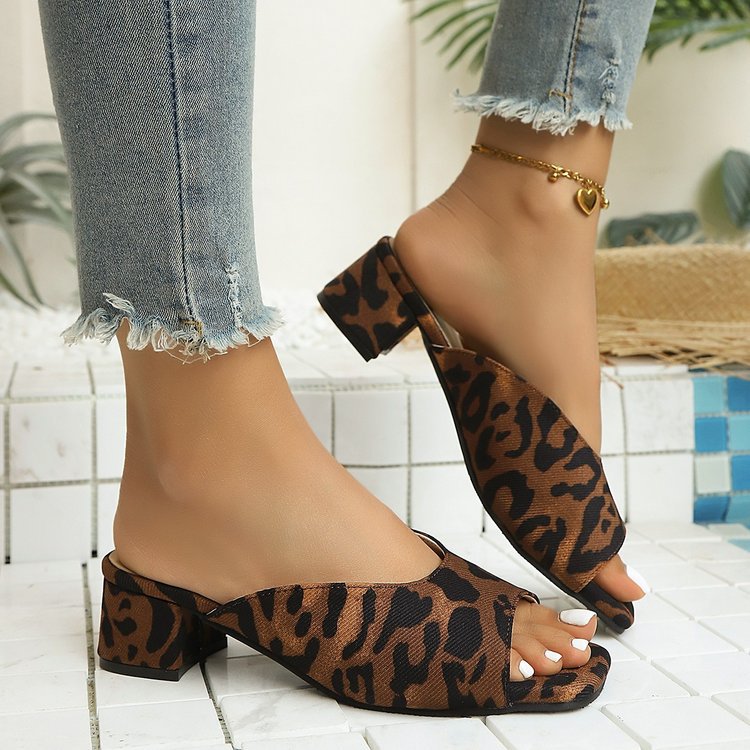 Damen Modische Mules mit Leopardenmuster und Blockabsatz R&B