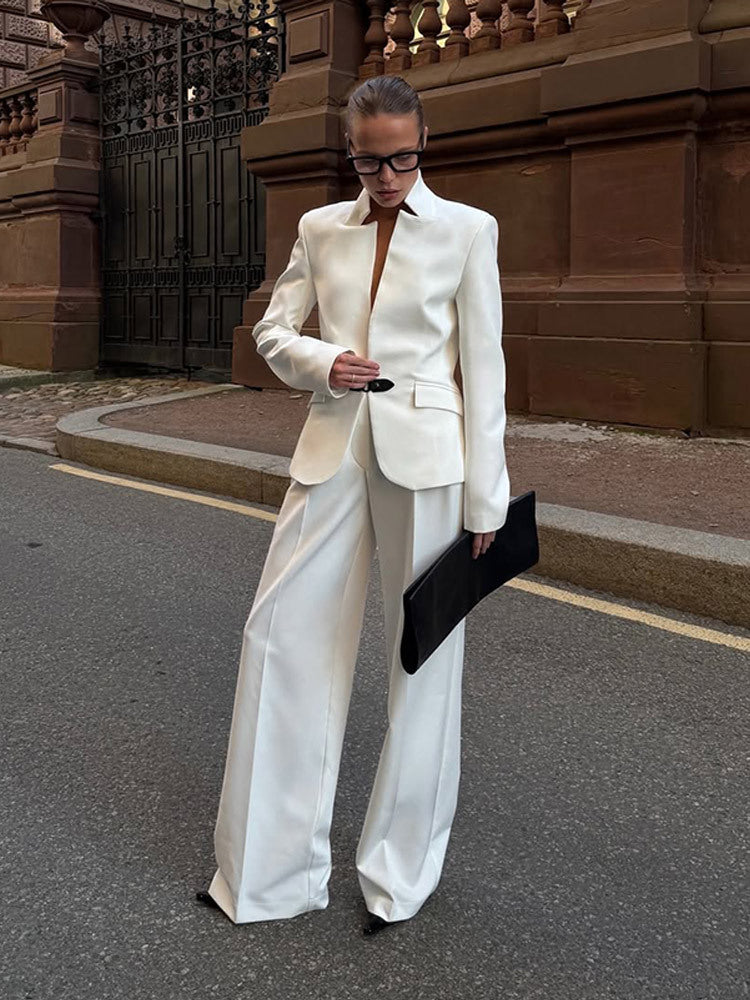 Damen elegantes Tailor-Anzug-Set mit minimalistischer Silhouette und tiefem Ausschnitt R&B