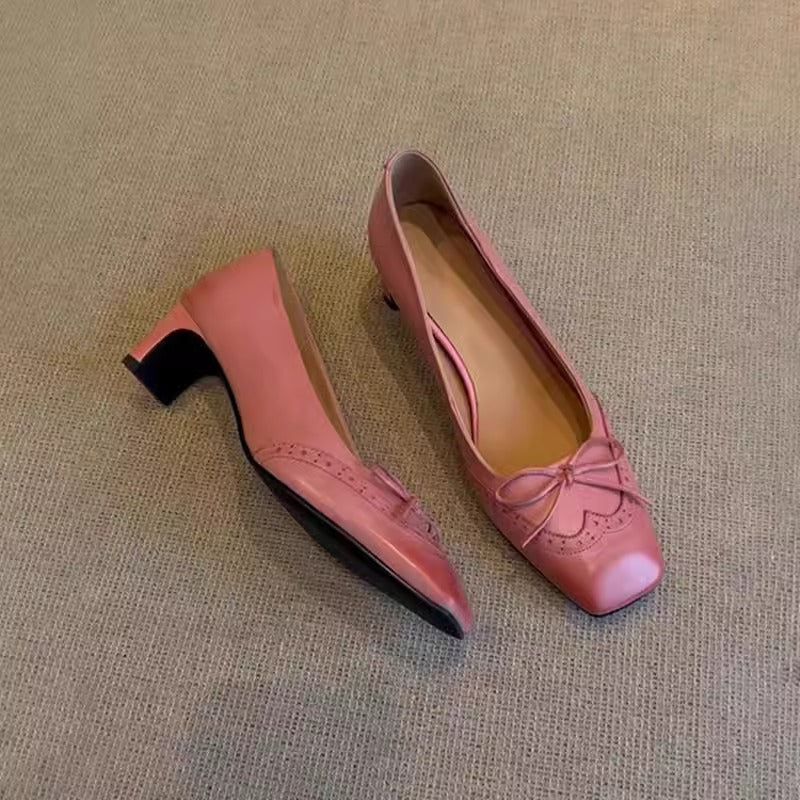 Damen elegante Pumps mit modischem Schleifenakzent und komfortablem Blockabsatz R&B