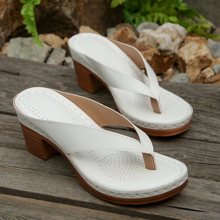 Damen Wedge-Pantoletten mit elegantem Riemendesign und komfortabler Fußbettung R&B